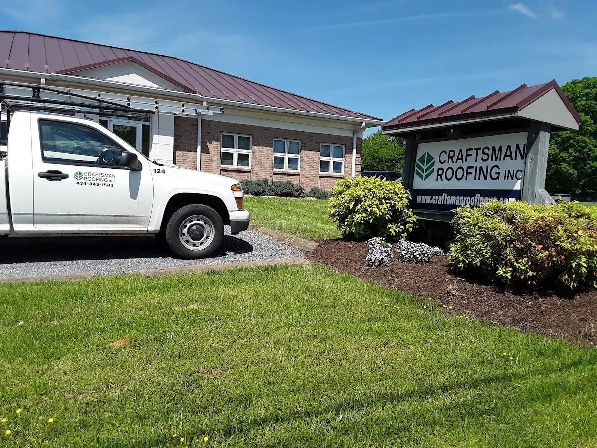 Quality Gutter & Downspout Repair by experienced craftsmen in Breezy Knolls Estates